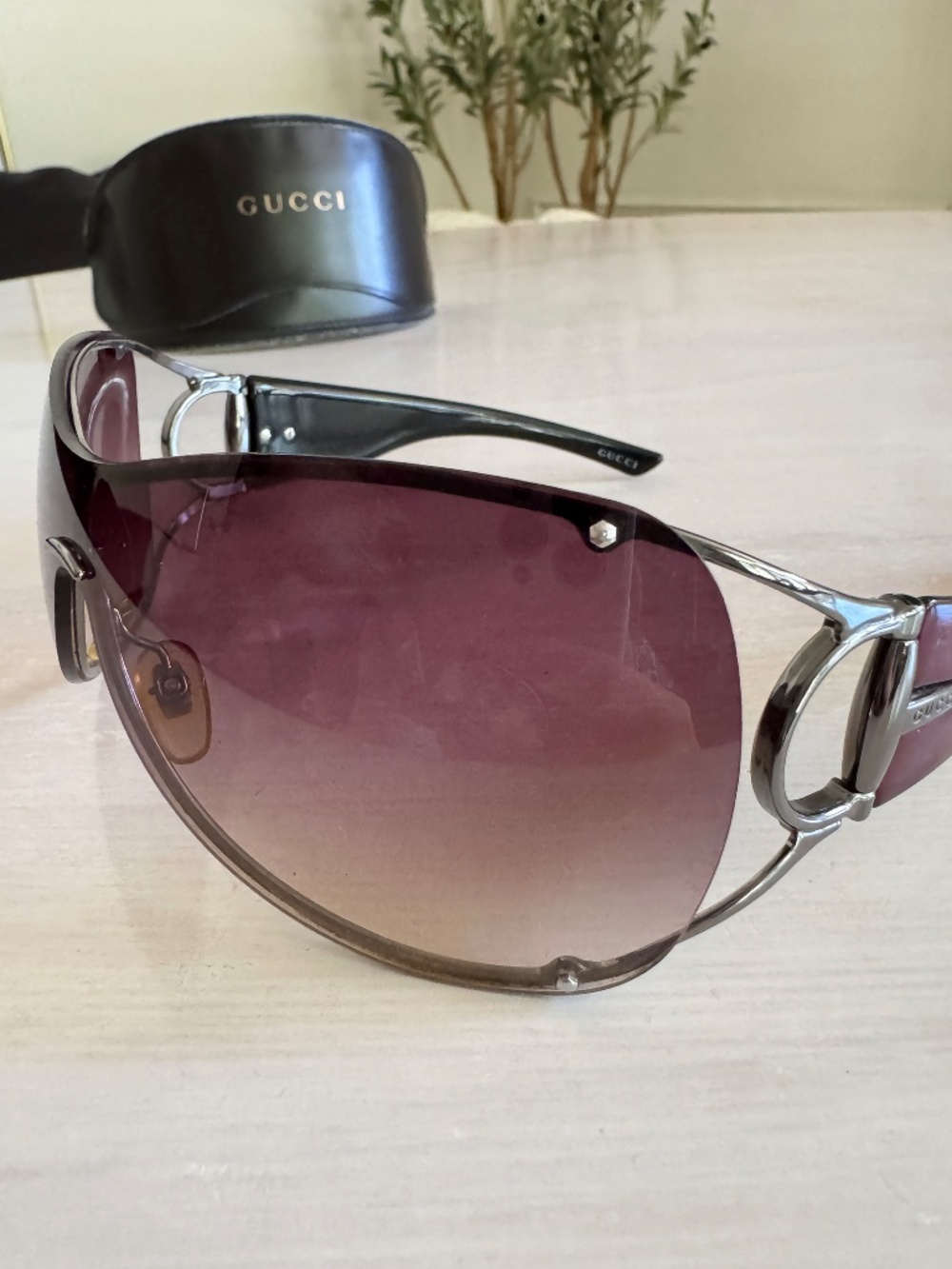 GUCCI Vintage Y2K Wraparound Shield Sunglasses Horsebit Purple Aviator GG 2764/S - Picture 9 of 12